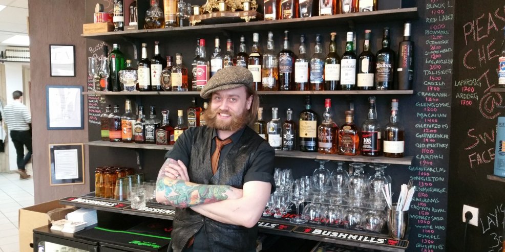 A-Visit-To-Quest-Hair-Beer-Whisky-Saloon-Snorri-Matthíasson_3-e1429634588854