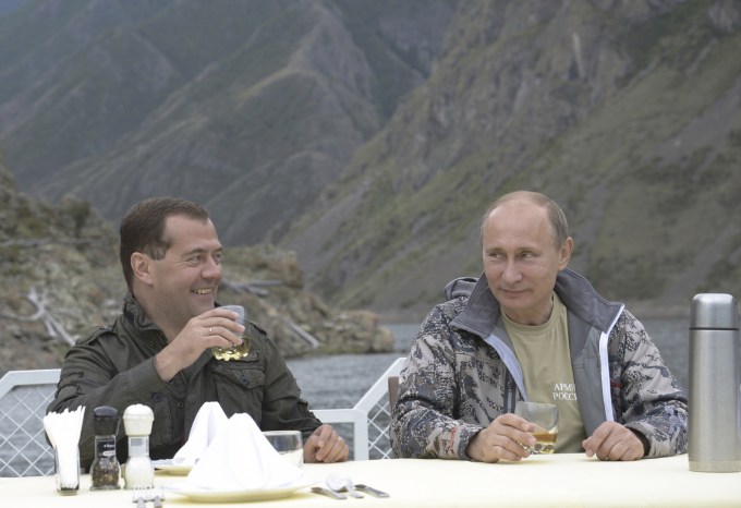 russia-legalises-whisky-moonshine-production